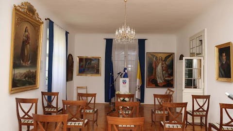 glaserjev-salon_malec-nik_maribor_pohorje_slovenija_slovenia_arhiv-z-upnija-sv-petra-pri-mb