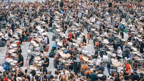 Pohod: Z bobni do sanj