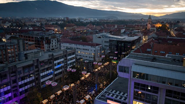 Največje urbano martinovanje na Trgu Leona Štuklja