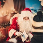 1733396232-bozicek_bozickova-hisa_magic-avgustino_stanko-kozel-2022-24-1024x683