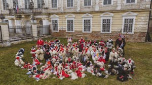 Mini pustna povorka kurentov