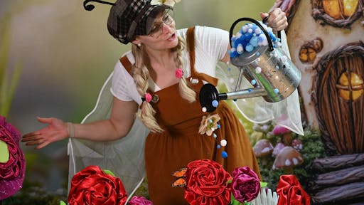 Predstava za otroke “Vrt, ki je rasel dvakrat”