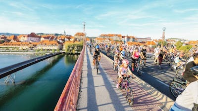 Zzrolano mesto enaindvajsetič!