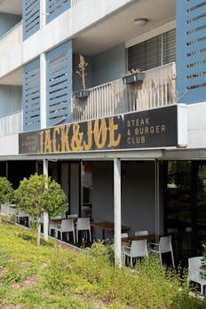Jack & Joe Steak and Burger Club - CENTER