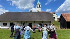 VÜLETJE – praznik pomladi in tradicije v Halozah