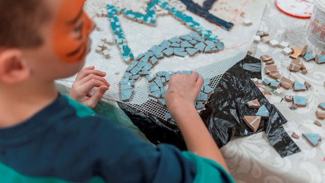 Mozaični okvirji z Natalijo Zabav