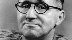 (Brez)časni Brecht