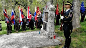 Tradicionalni Trim pohod na Boč ob dnevu upora