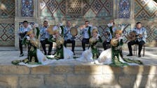 Folkart v mestu – Bocvana, Bolivija, Uzbekistan