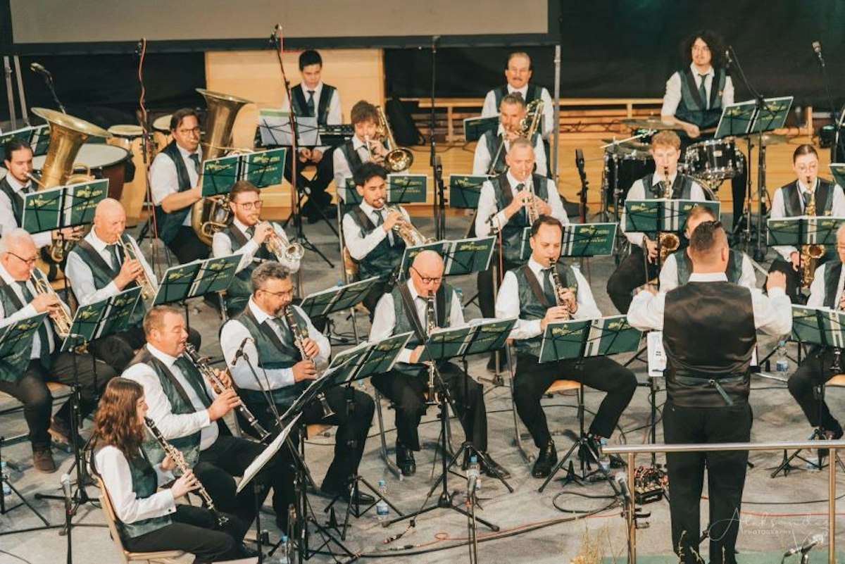 Kungoška Pleh Muzika | Urbanaravni užitek