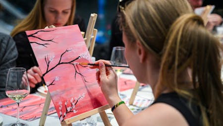 Ustvarjalna delavnica: ART & WINE l mömax Maribor