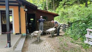 Urejanje obstoječih shrambnih prostorov v Čebelarskem društvu Poljčane