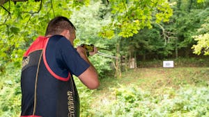 TRADICIONALNA STRELSKO TEKMOVANJE NA GLINASTE GOLOBE IN BEŽEGA MERJASCA V STOPERCAH
