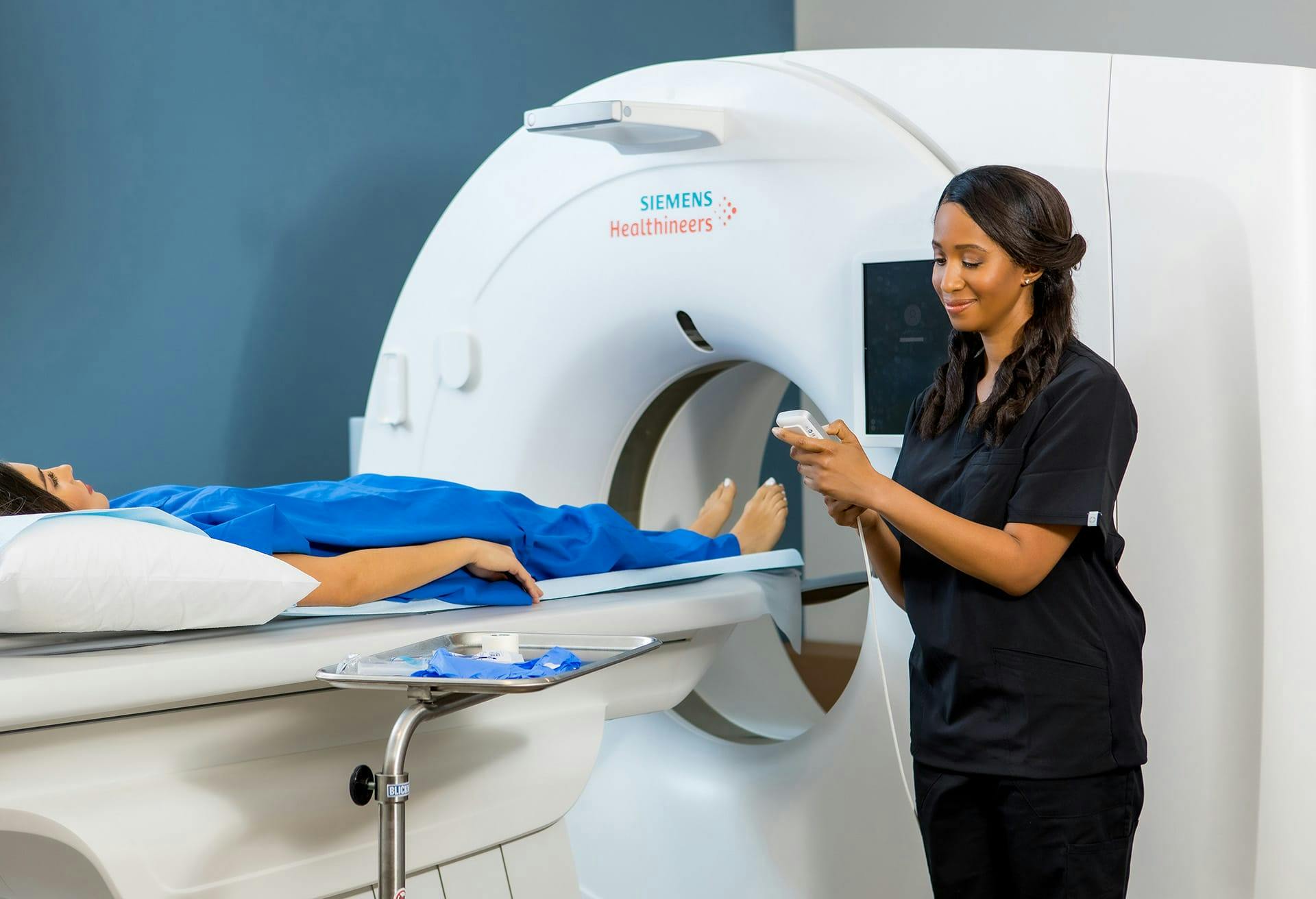Woman performing a Diffusion Tensor Imaging (DTI) scan