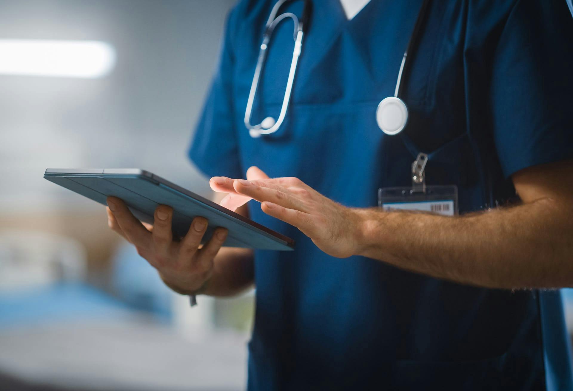 Nurse with tablet