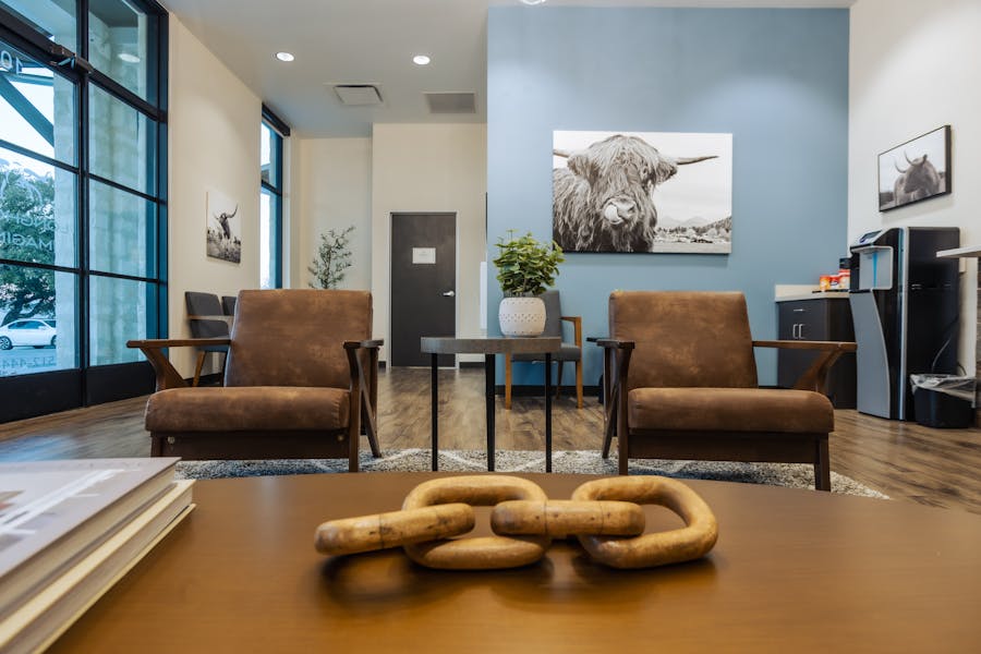 Longhorn Imaging - Marble Falls - Waiting area