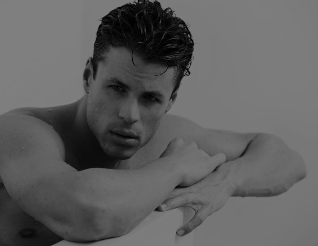 box background media