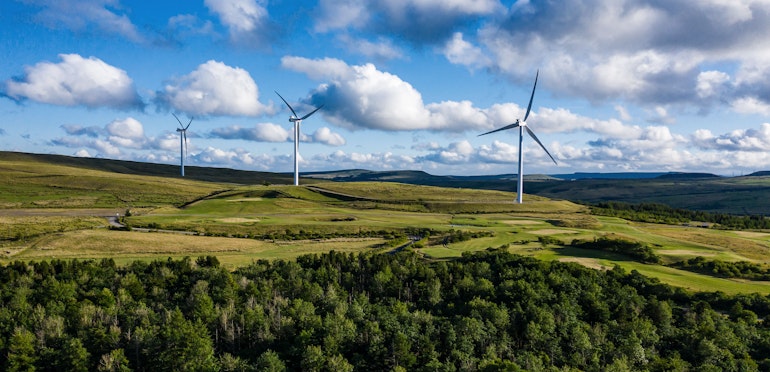 Green energy wind turbines