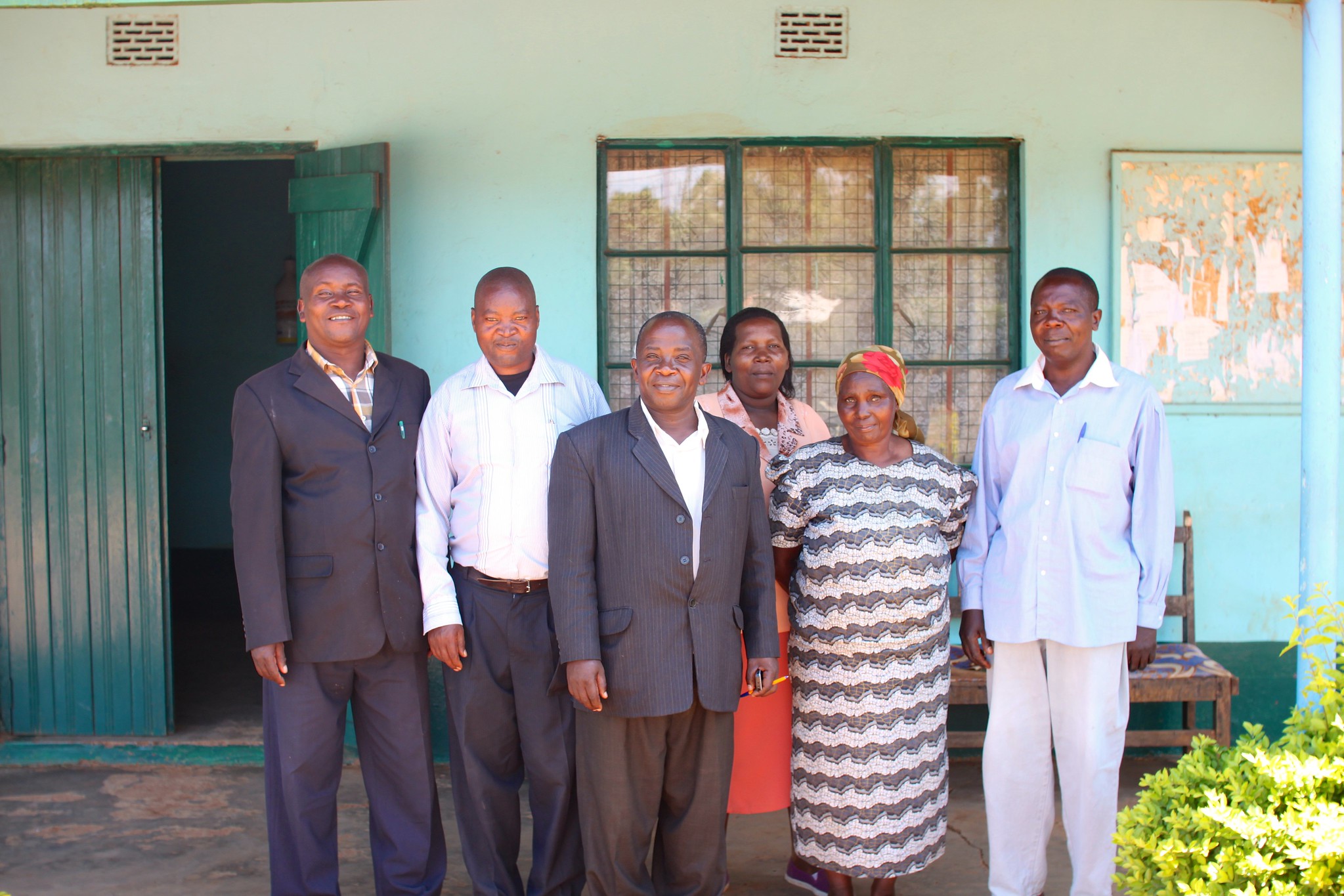 Murue chairman, Gituara factory chairman and other Murue staff