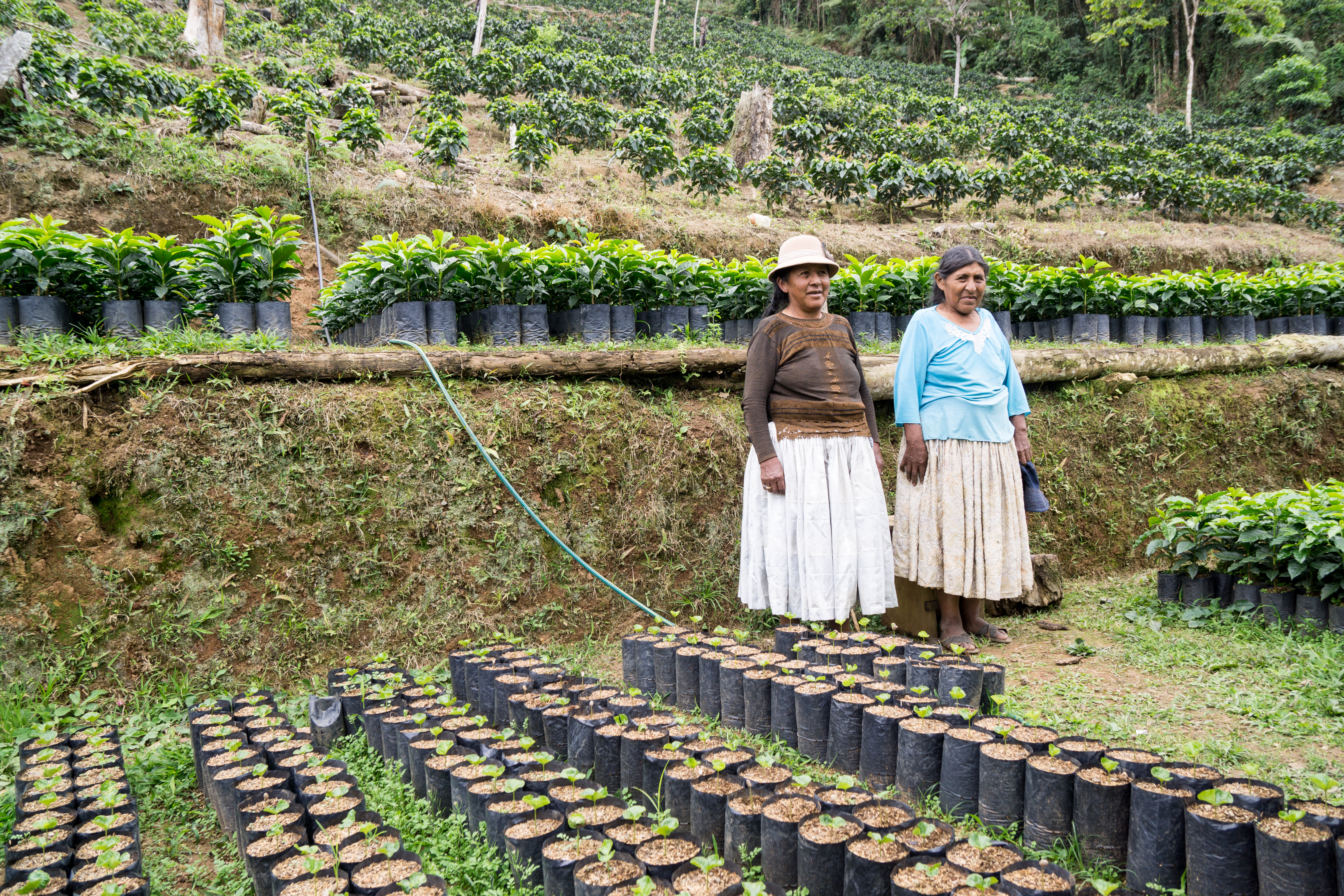 Carmela and her sister who own Finca Carmelita