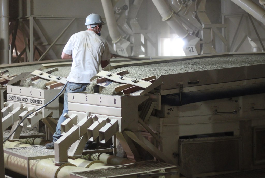 Density sorter (also known as Oliver Table in some places).