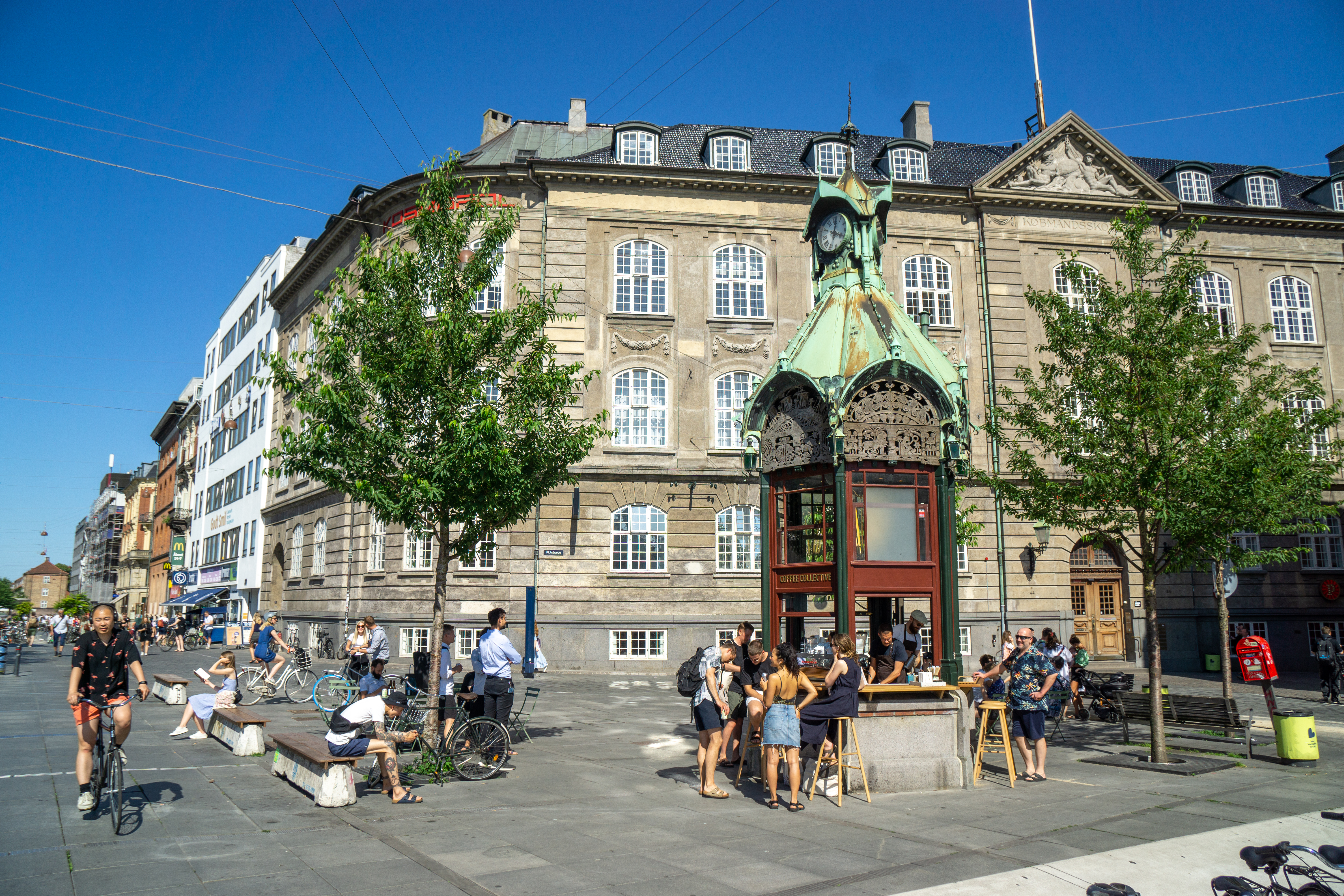 The corner of Nørre Voldgade and Fiolstræde