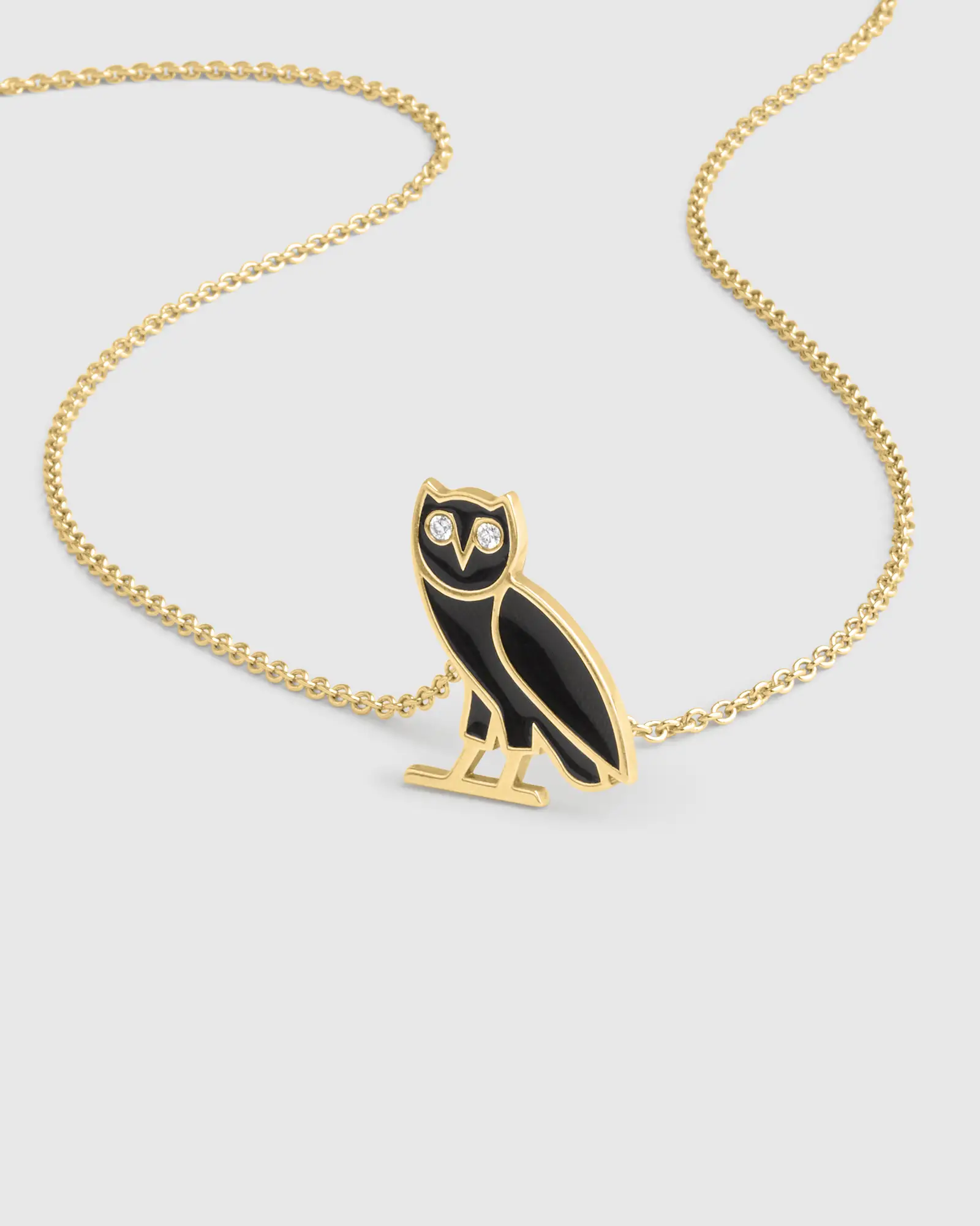 【OVO】×JACOB & CO. コラボ シルバー ゴールド ロゴネックレス ドレイクのOVOとジェイコブアンドカンパニーがネックレスを発売