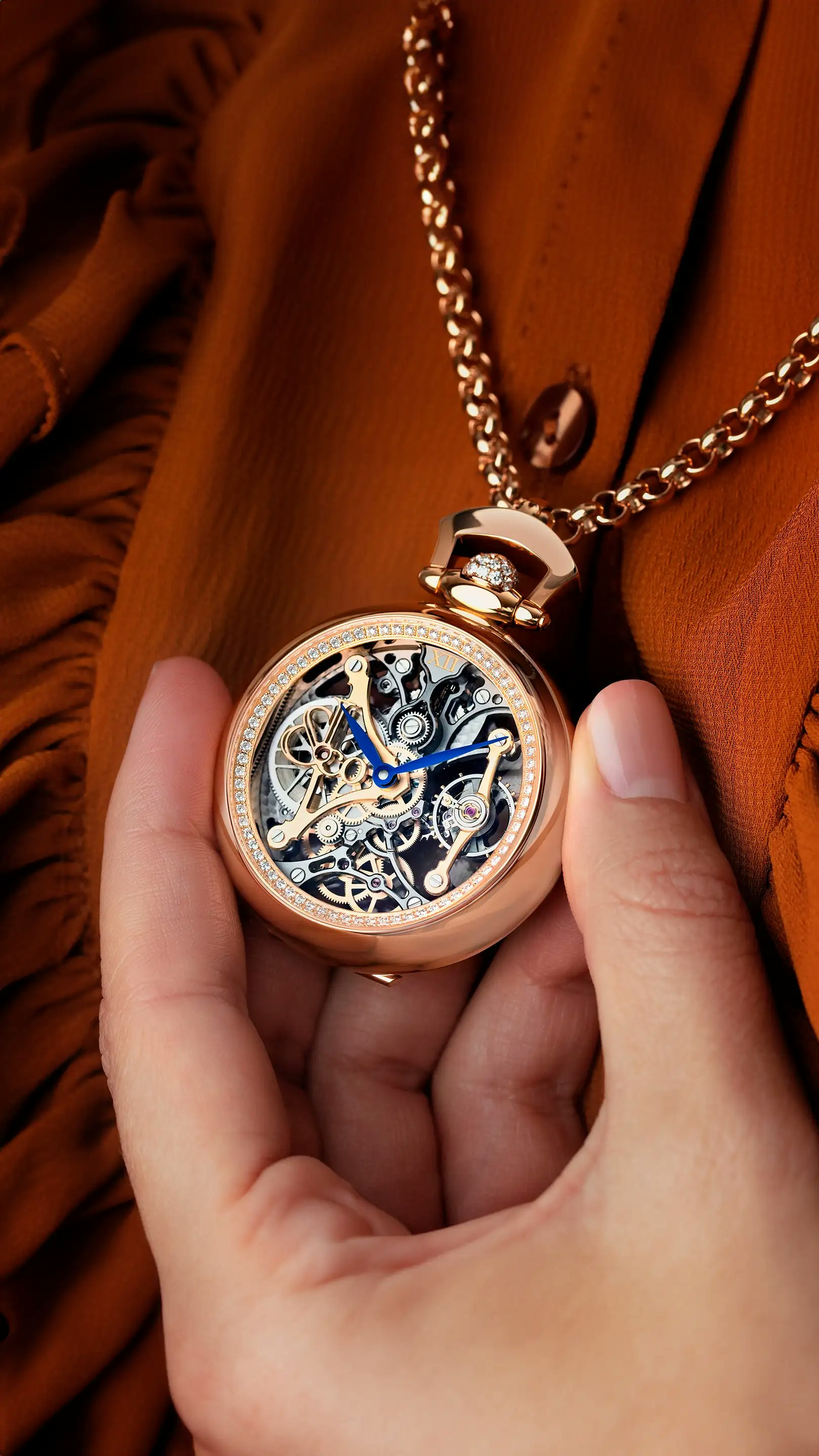 Brilliant Watch Pendant Jacob Co