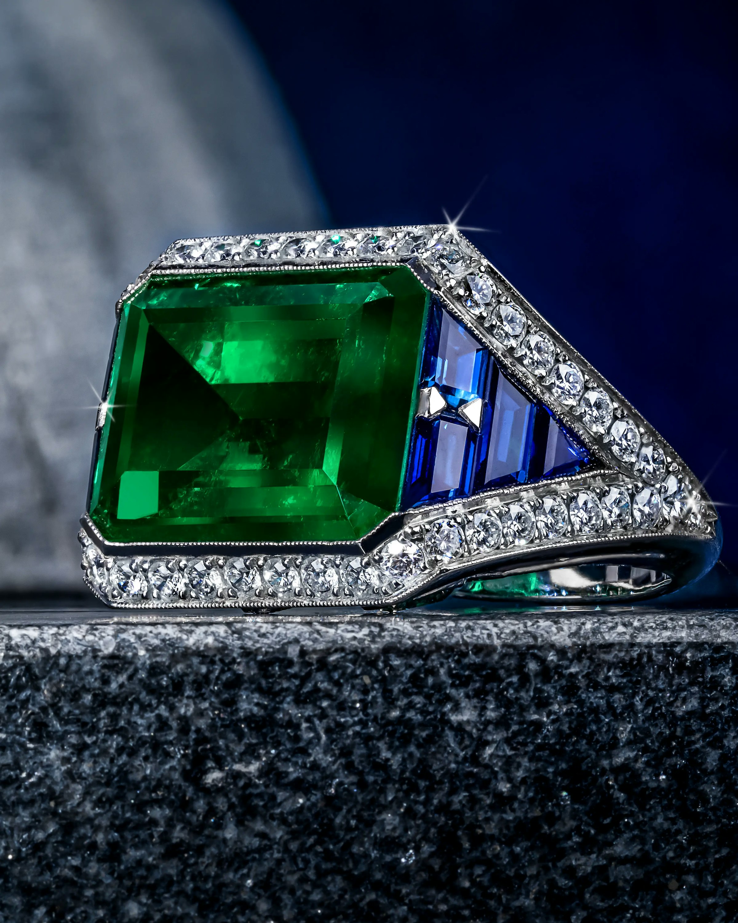 close up of the eye of the emerald ring, showing the emerald..