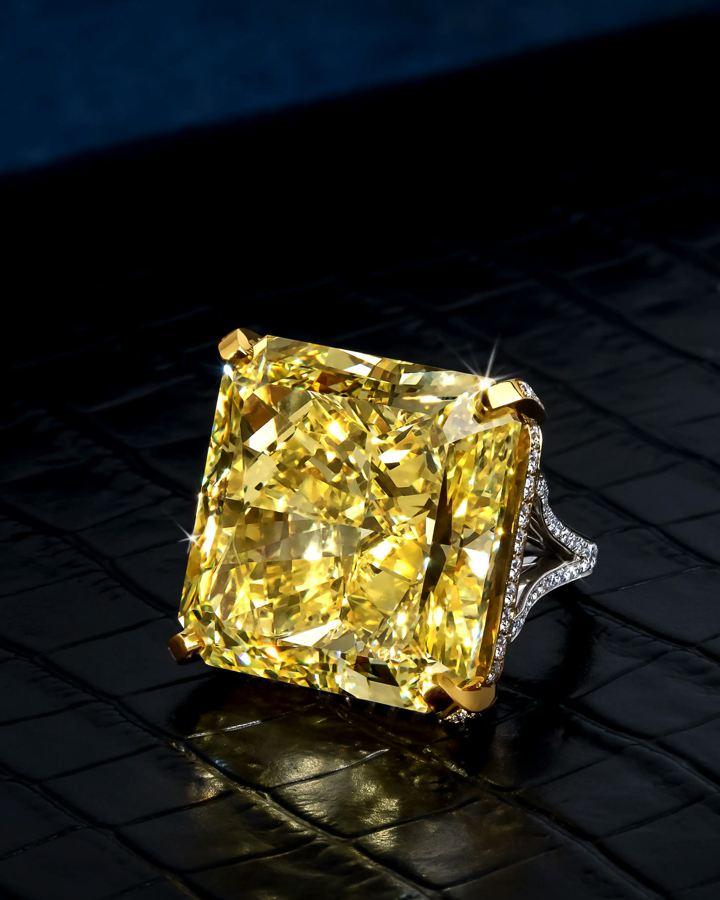 close up view of the great yellow diamond ring.