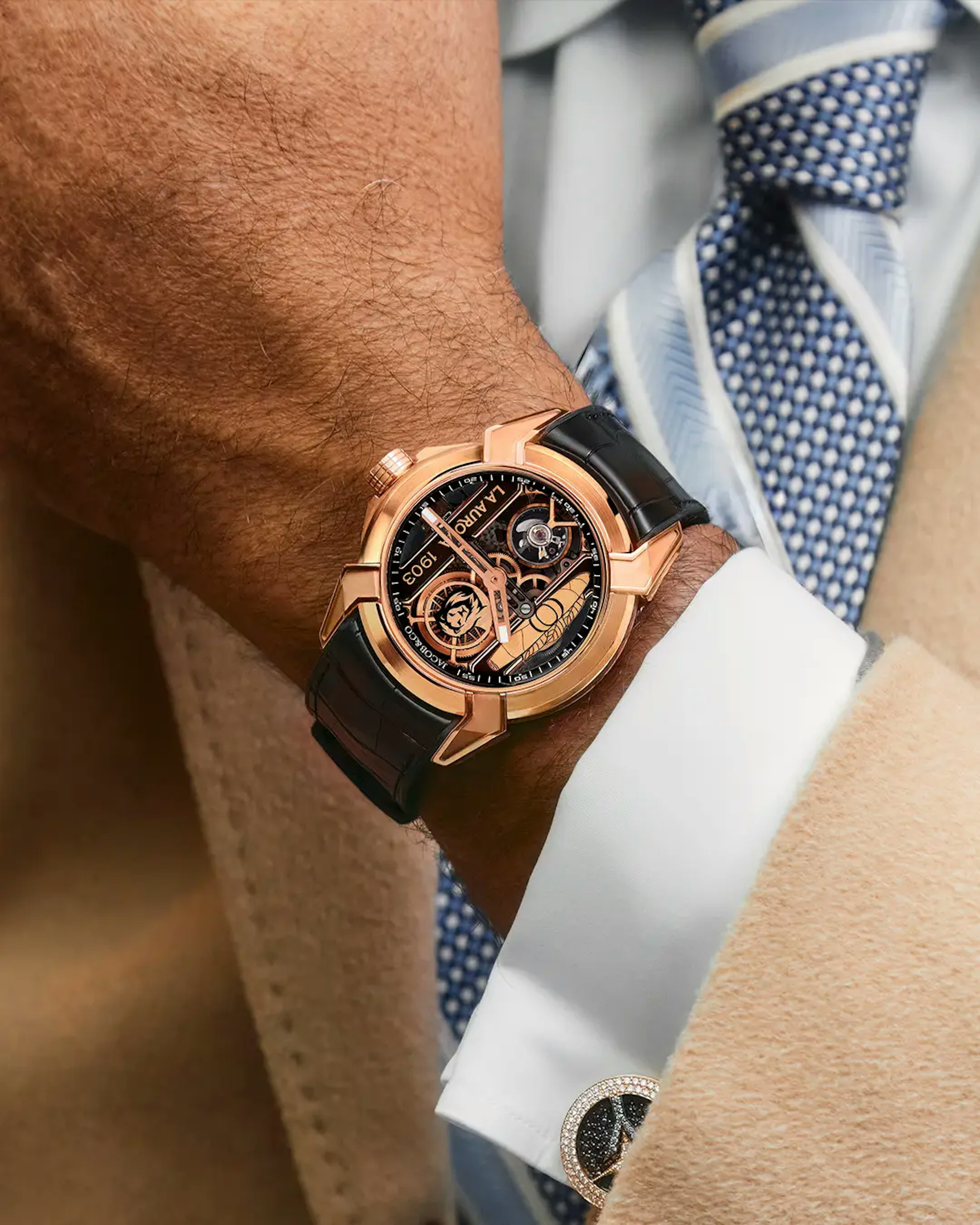 Image of the Epic X La Aurora watch worn on a wrist