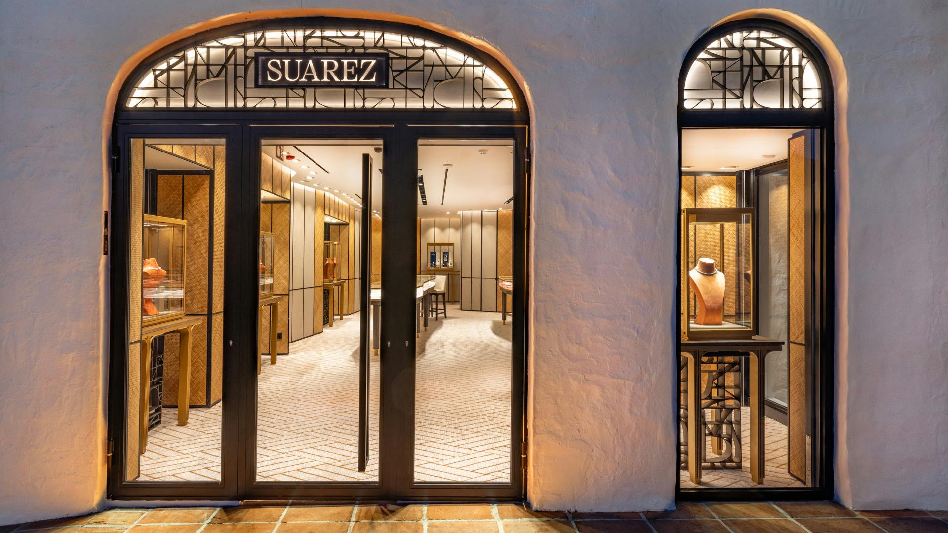 Storefront Of The Boutique Suarez Puente Romano
