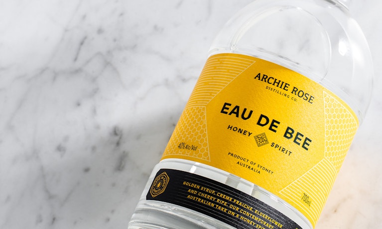 archie-rose-eau-de-bee-honey-spirit-bottle-yellow-label-front