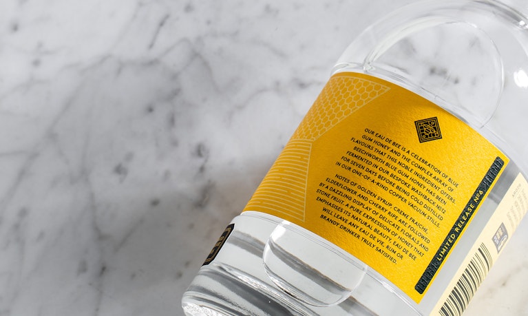 archie-rose-eau-de-bee-honey-spirit-bottle-yellow-label-back