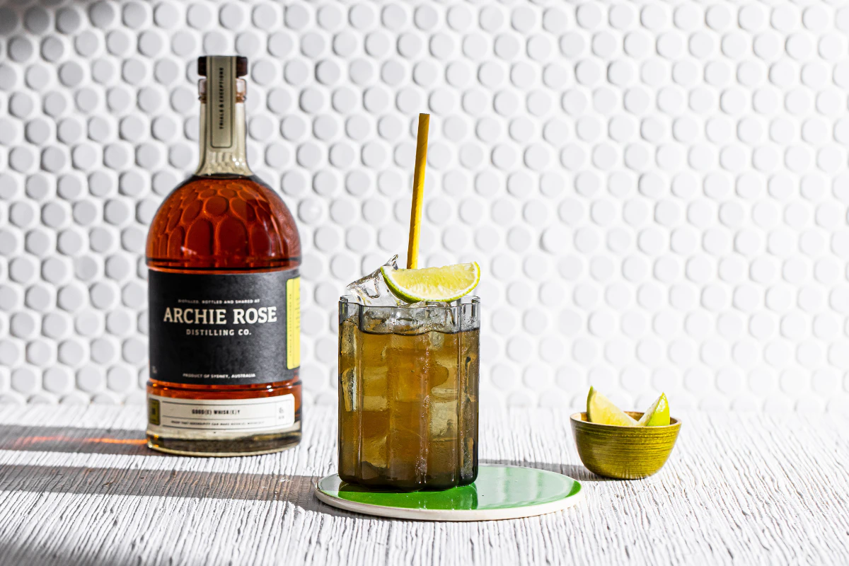 Good(e) Whisk(e)y Signature Serve