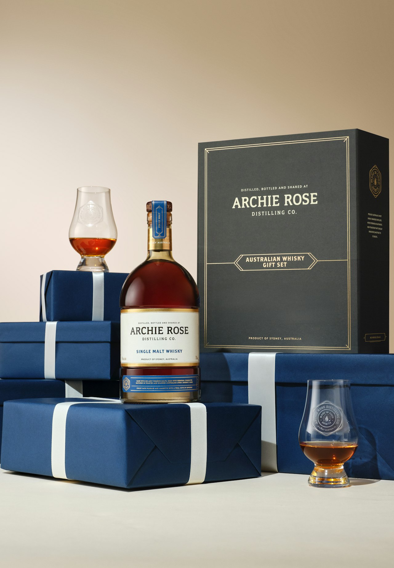 Single Malt Whisky & 2 Glencairn Glasses Gift Pack