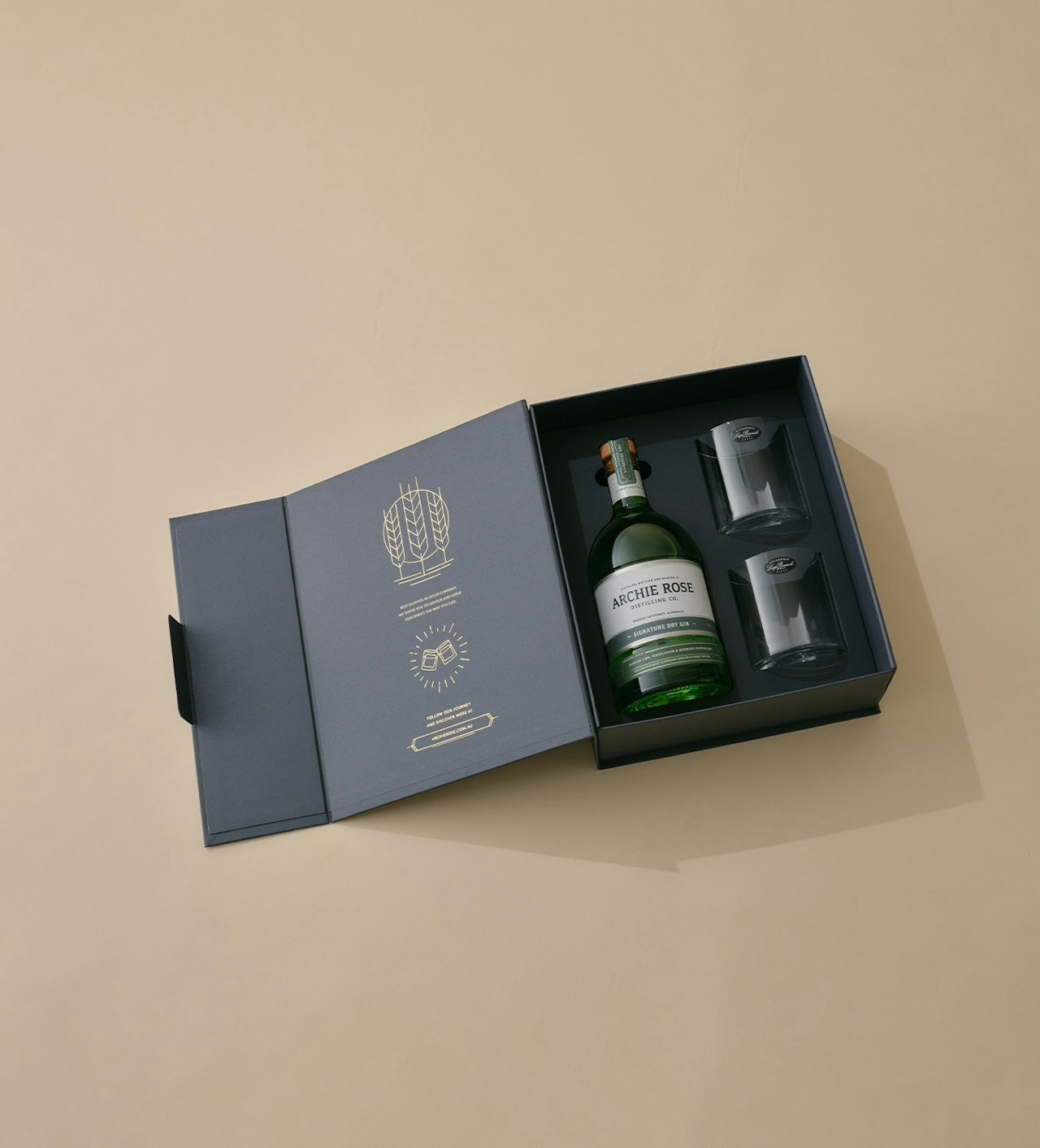 Signature Dry Gin & 2 Rocks Glasses Gift Pack