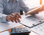 How to Unlock Fleet Management ROI: Cost savings & Efficiency