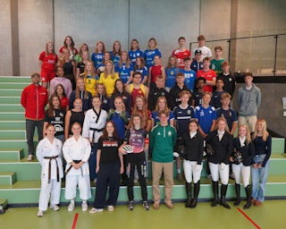 Gruppebillede af roskilde katedralskoles team danmark elever årgang 2025/26