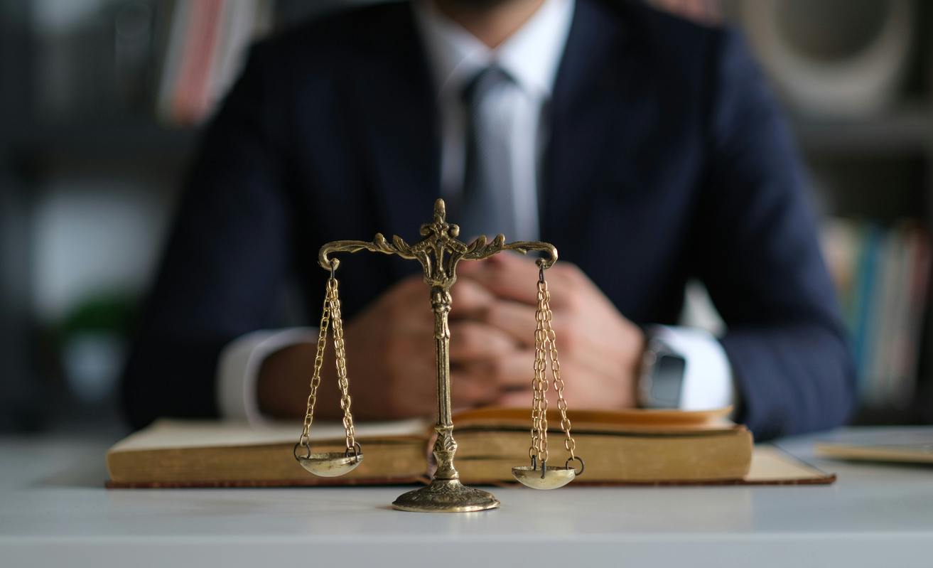 lawyer scale