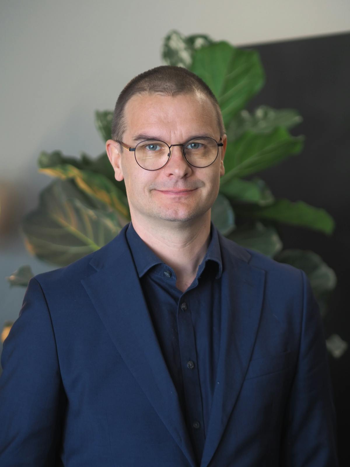 Mikko Rusama Midagon